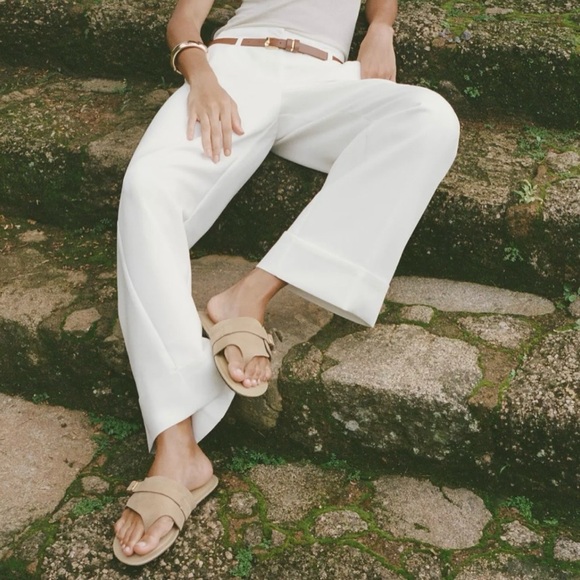 ZARA SPLIT BEIGE SUEDE SIDE 
BUCKLE SANDALS SZ 37(7US) - Picture 2 of 10